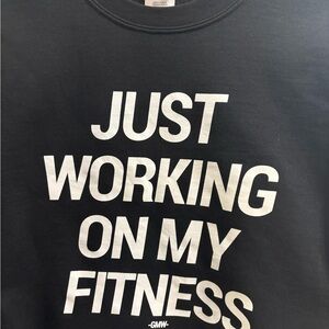 Like New! Woman’s Small Black Fitness Graphic Crop Cotton Sweatshirt